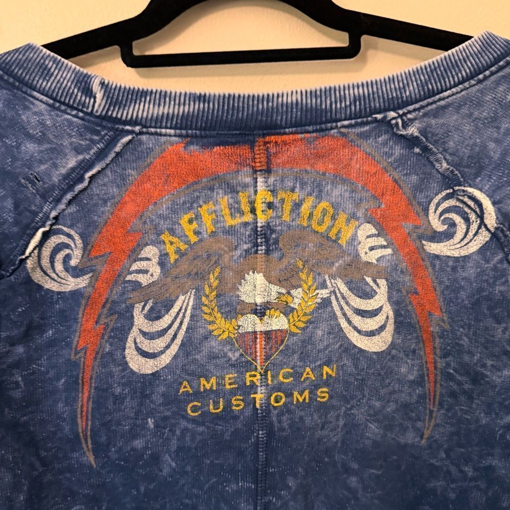 Affliction Blue Graphic top Size L - Picture 7 of 9